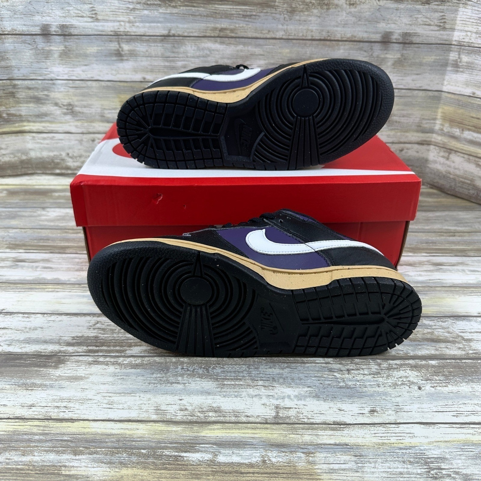 Nike Dunk Low Purple White Black Gum Bottom Sneakers DD1873-500 Womens Size 8