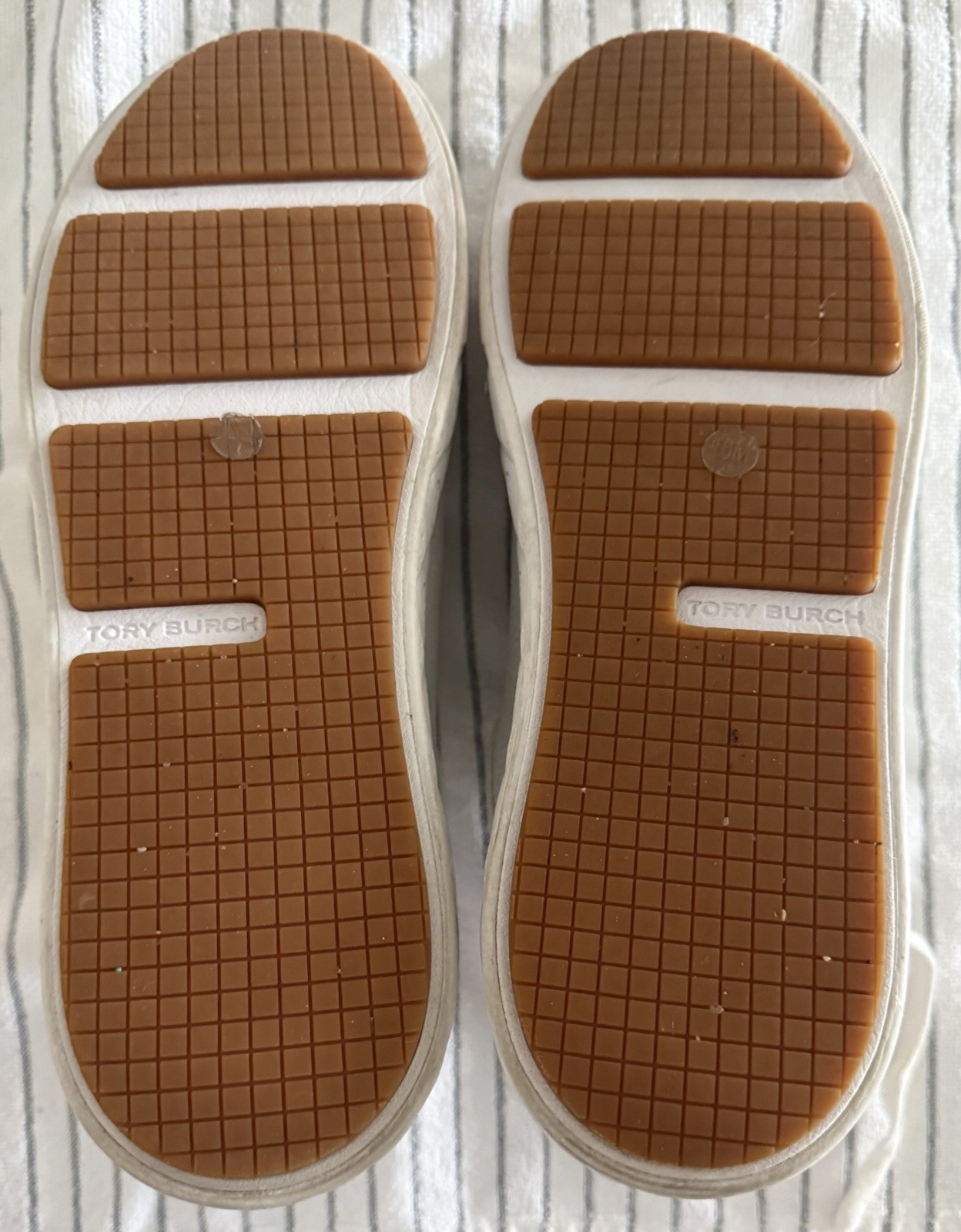TORY BURCH Ladybug Leather Sneakers White Good Condition Sz 10 Org Price $300