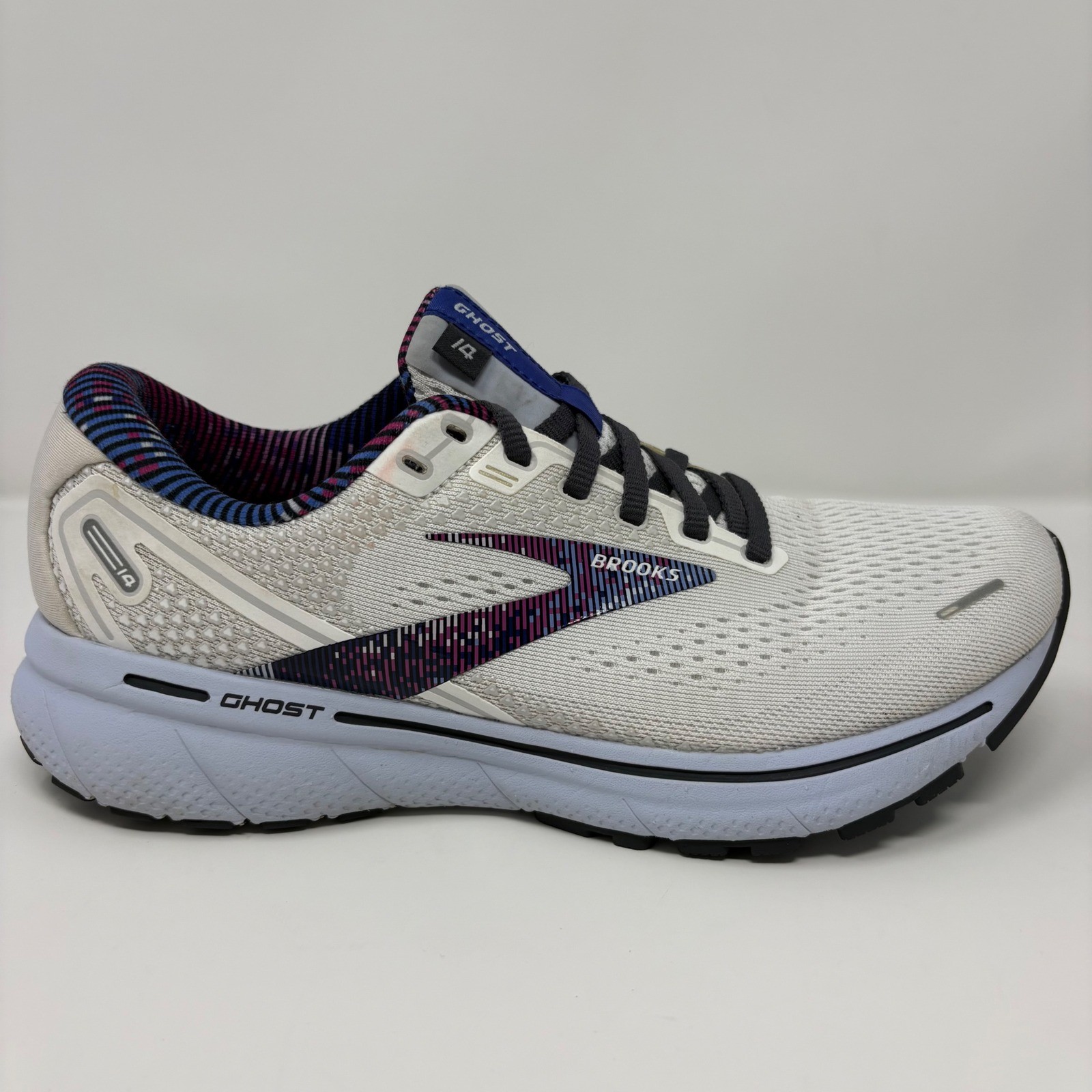 Brooks Ghost 14 Women’s Size 8.5 White Grey Purple Running Shoes (1203561B186)