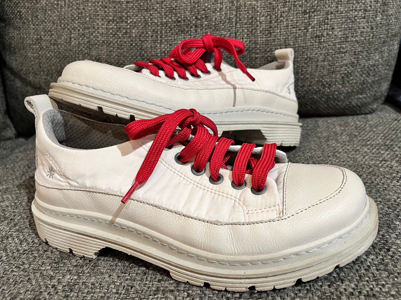 The Art Company White Sneakers Leather & Fabric Lace Up Comfort Shoes – Sz 38