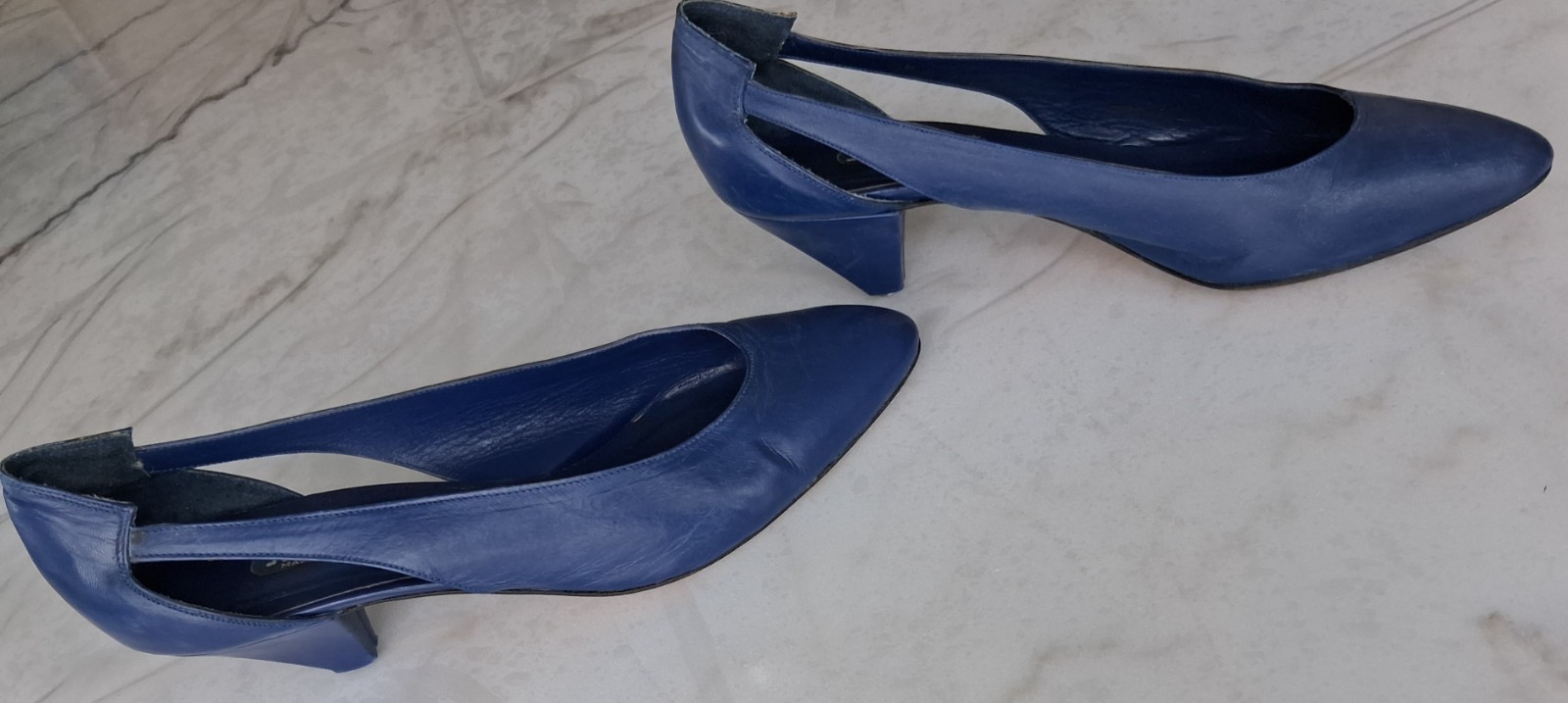 Nickels VTG Italian Leather Shoes 2.5 in. Heels Royal Blue Sz 10 B Cut Out Sides