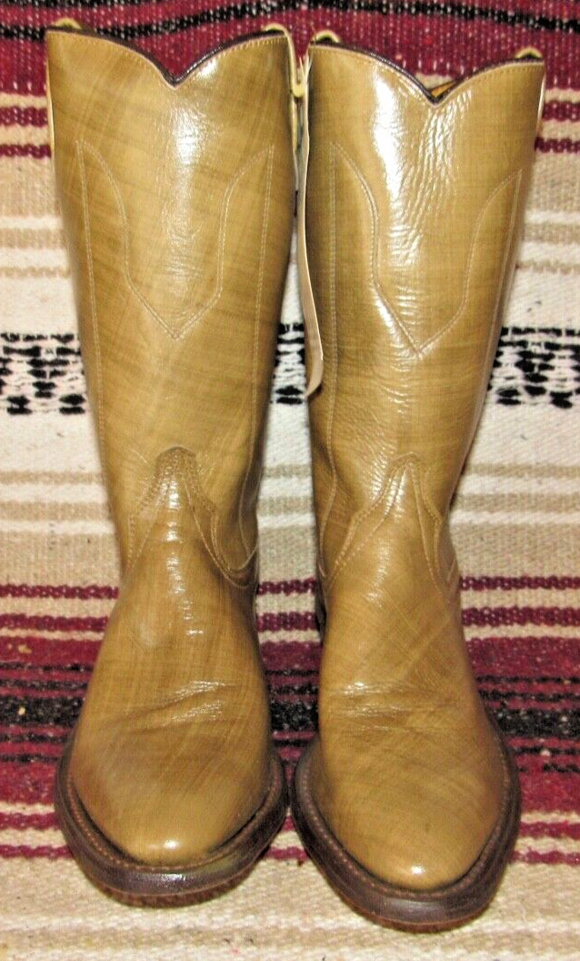 Womens Vintage Wrangler Tan Leather Cowboy Boots 8.5 N NEW w/o Original Box