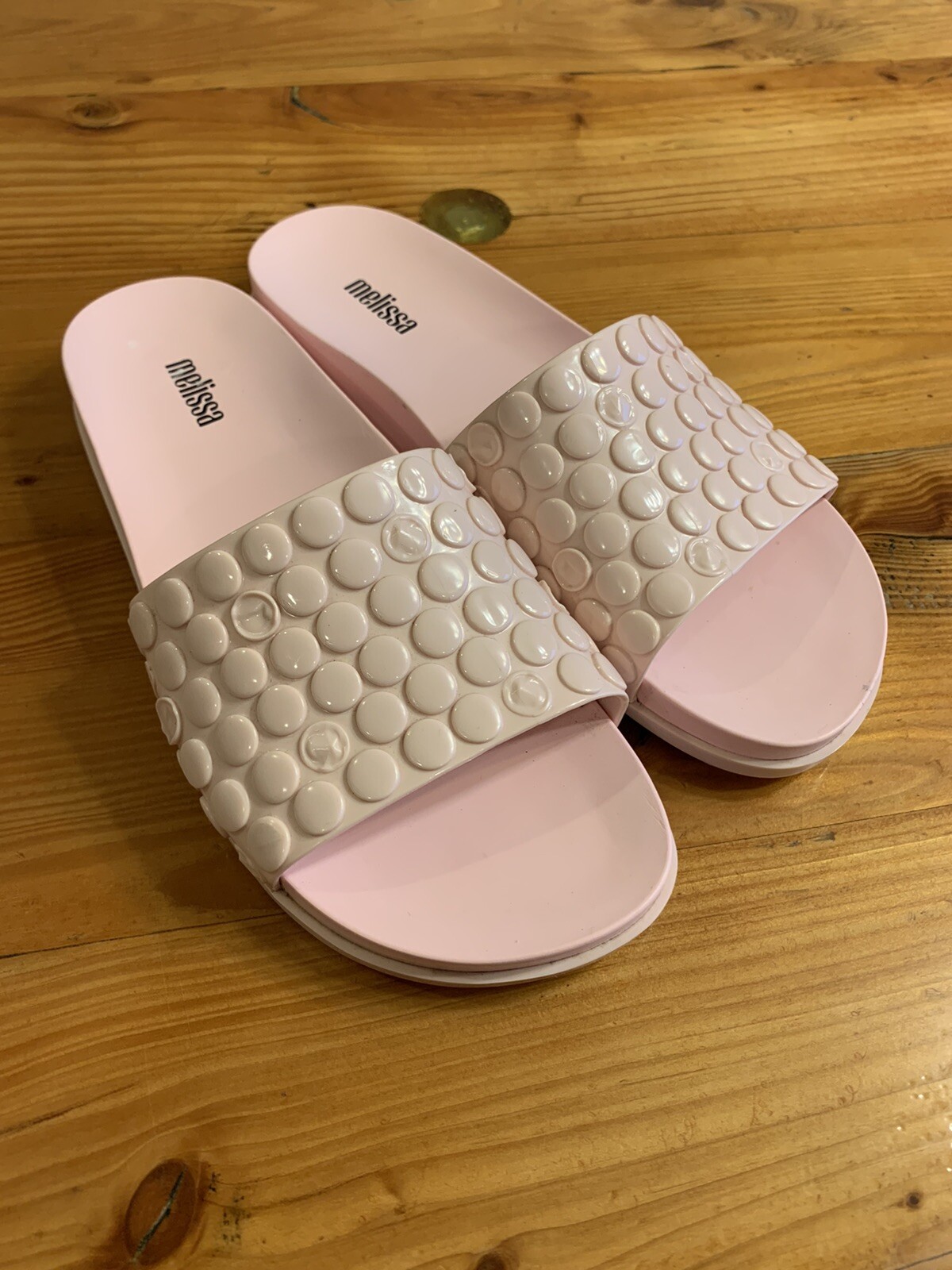 Melissa Polibolha Pink Bubble Wrap Scented Recycled PVC Slides, Size 9