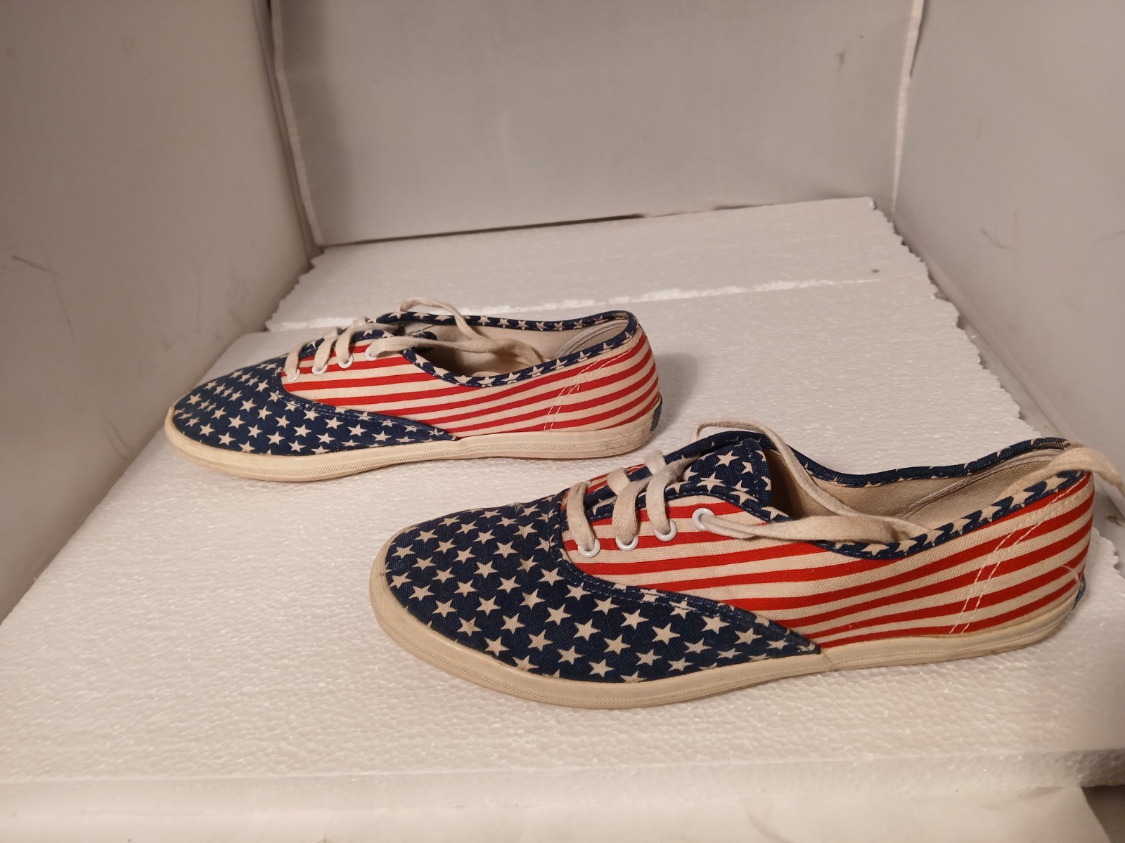 Vintage Keds American Flag Stars Stripes Canvas Lace up Shoes Sneakers Women 7.5