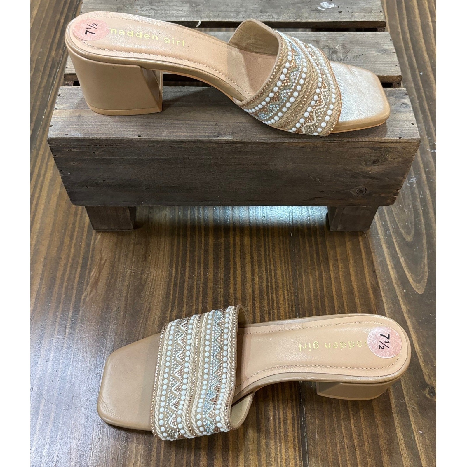 Madden Girl Womens Tan Beaded Rhinestone Block Heel Slide Sandals Size 7.5 Mule