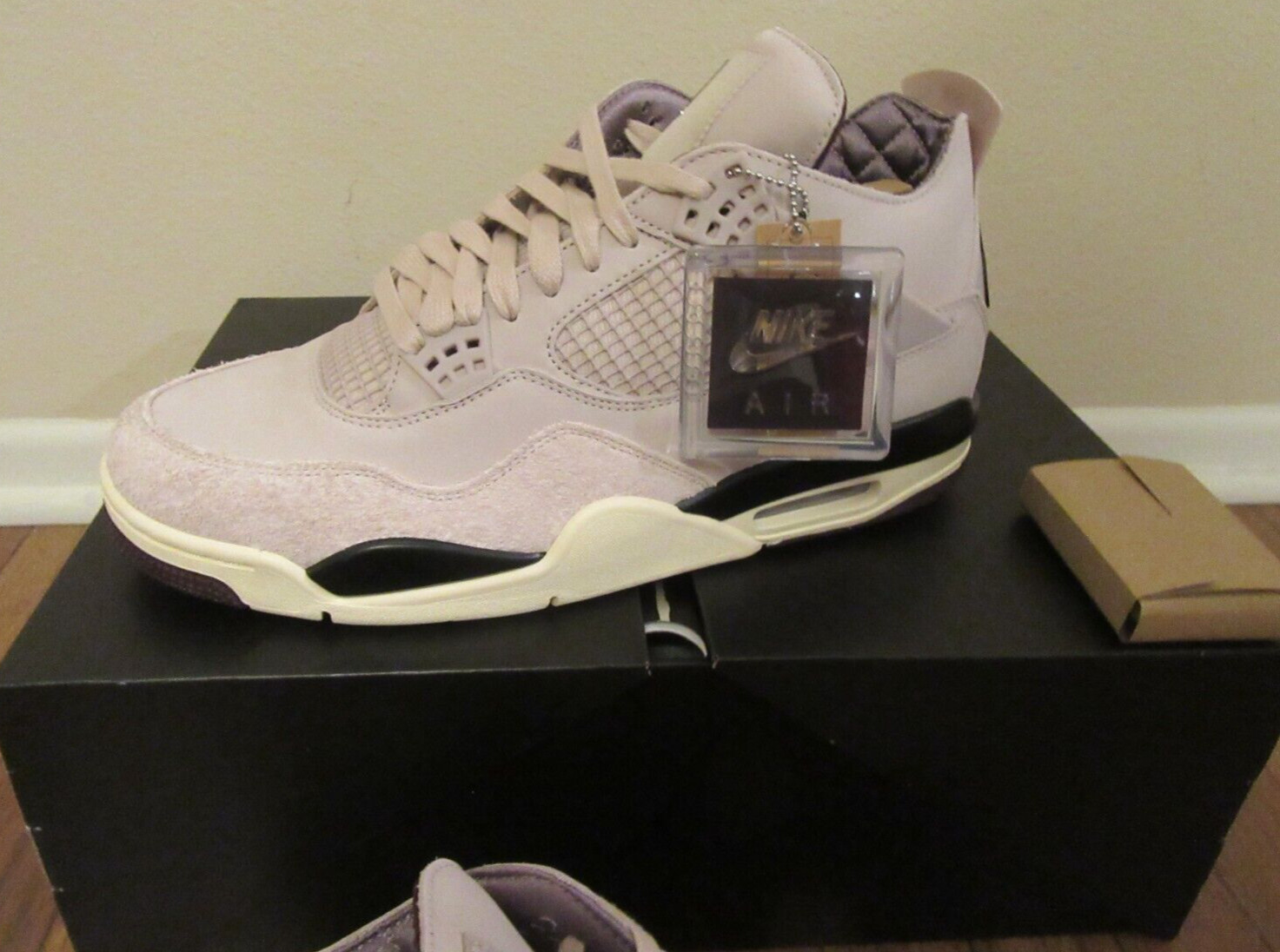 Nike Women’s Air Jordan 4 Retro OG SP A Ma Maniere Size 13 Fossil FZ4810 200 New
