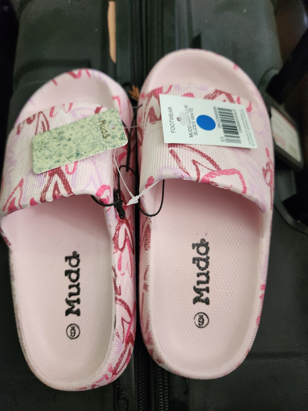 Mudd Women’s Pink Heart Cloud Slides Sandals Size 6 New NWT Aloha Comfort Shoes