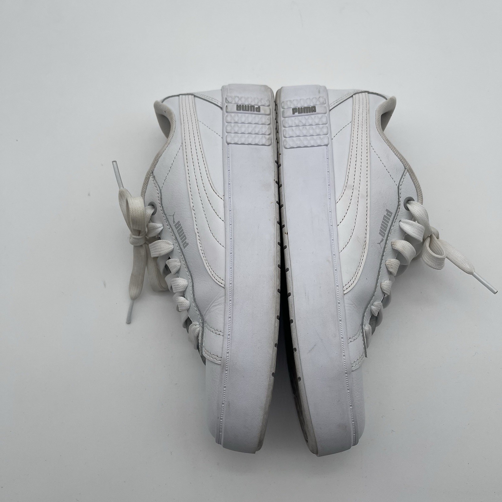 Puma Smash V2 Platform White Lace Up Casual Sneakers 394006 Womens Size 10
