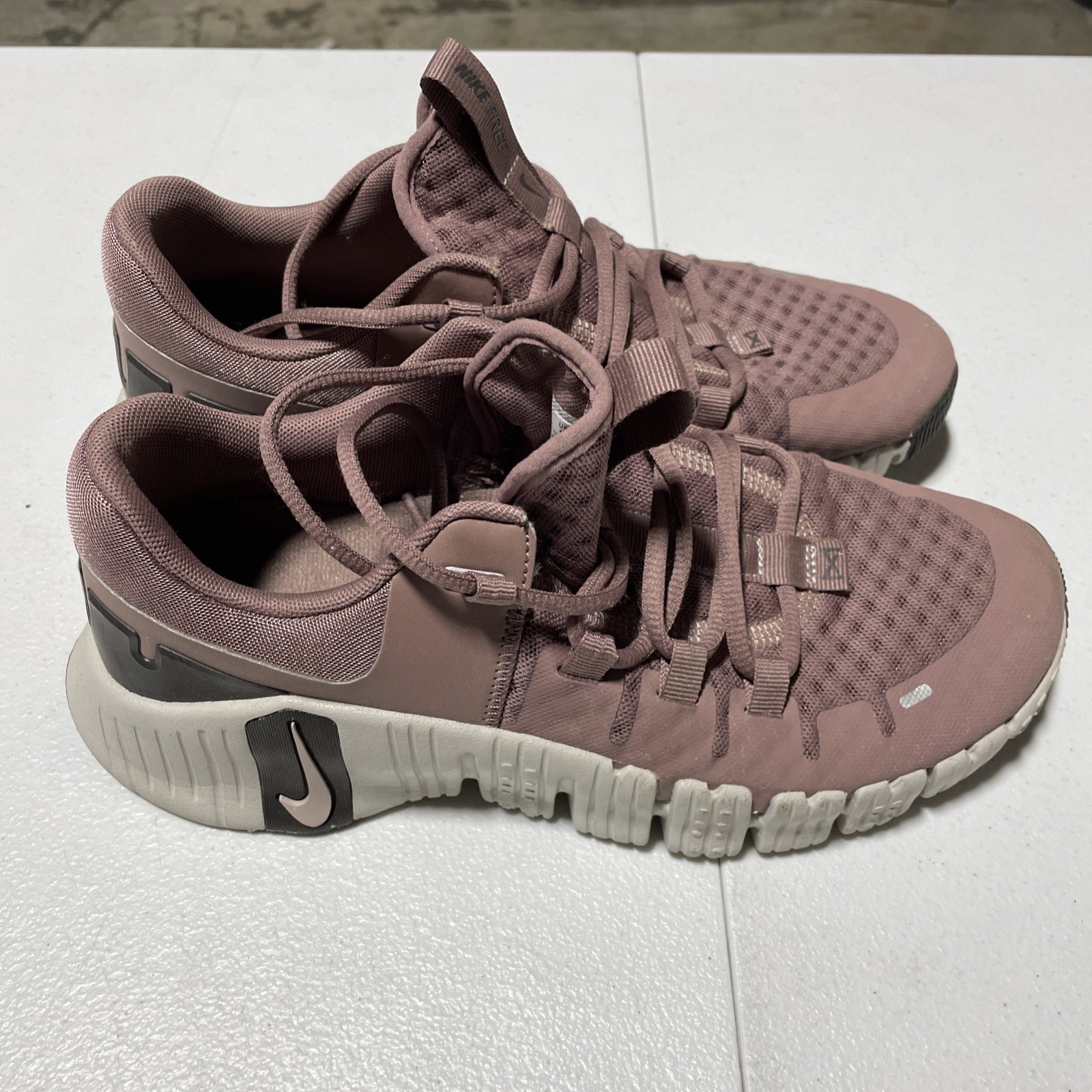 Nike Free Metcon 5 ‘Violet Dust’ Purple/White Women’s Size 9