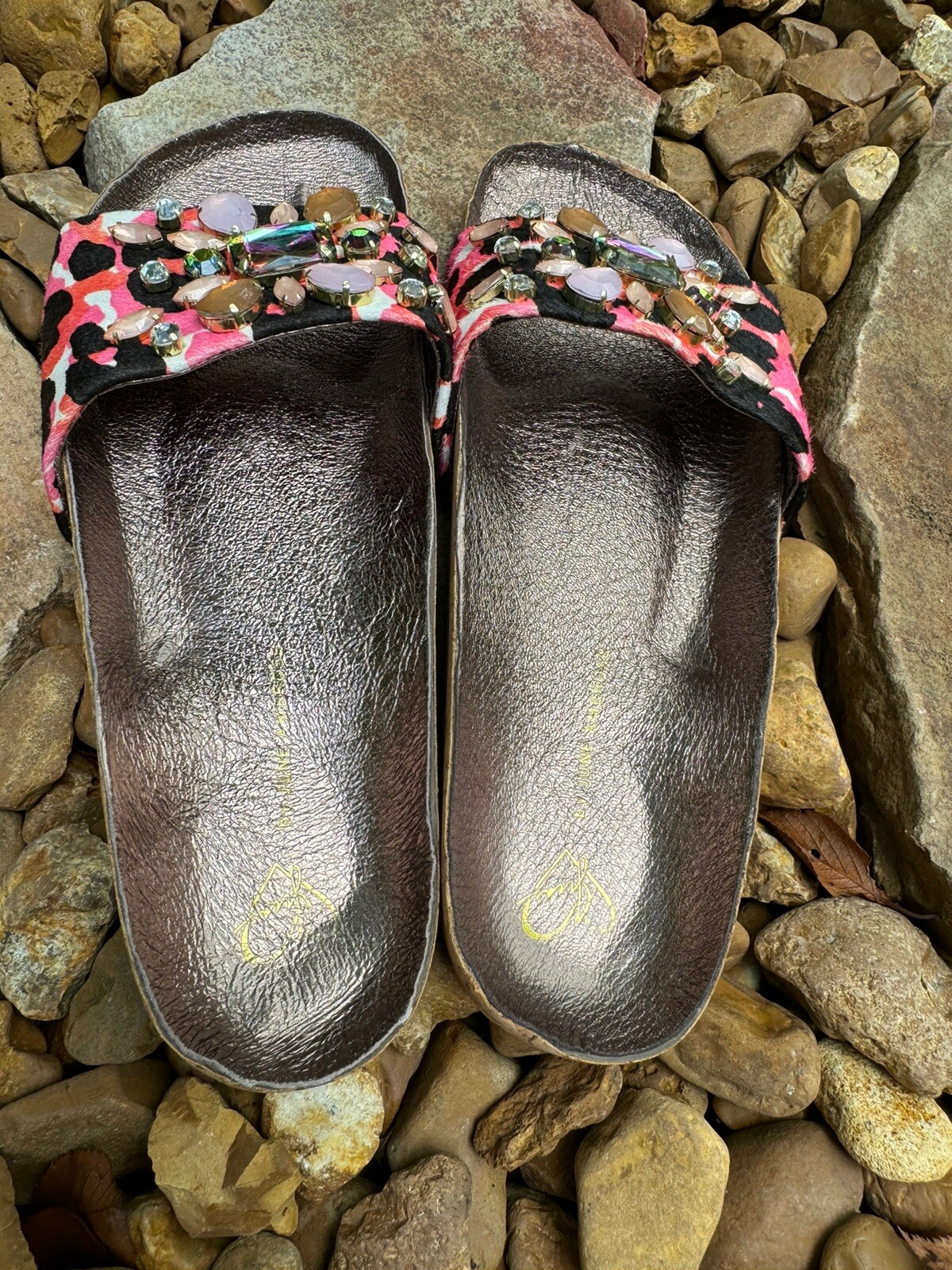 June Ambrose Jeweled Slide Sandals Black Print 8M US 408269 Pink Black