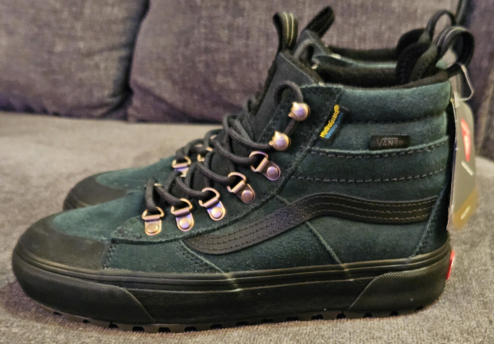 Vans Sk8-Hi MTE-2 Utility Pop Green Black Waterproof Boots NWOB Men 5 Women 6.5