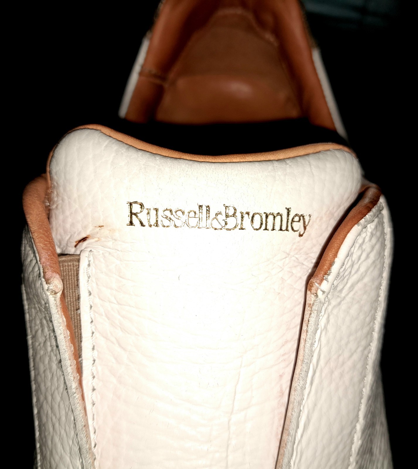 RUSSELL & BROMLEY WHITE LEATHER PARK UP LACE LESS, PLATFORM TRAINERS WOMEN SIZE
