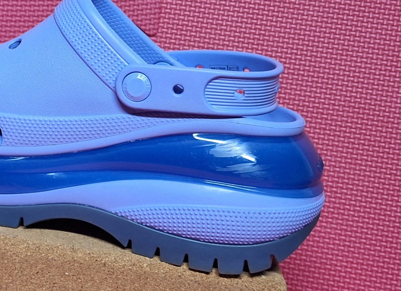 Crocs Mega Crush Platform Clog Shoes Moon Jelly Purple Lavender Size 9 Women’s