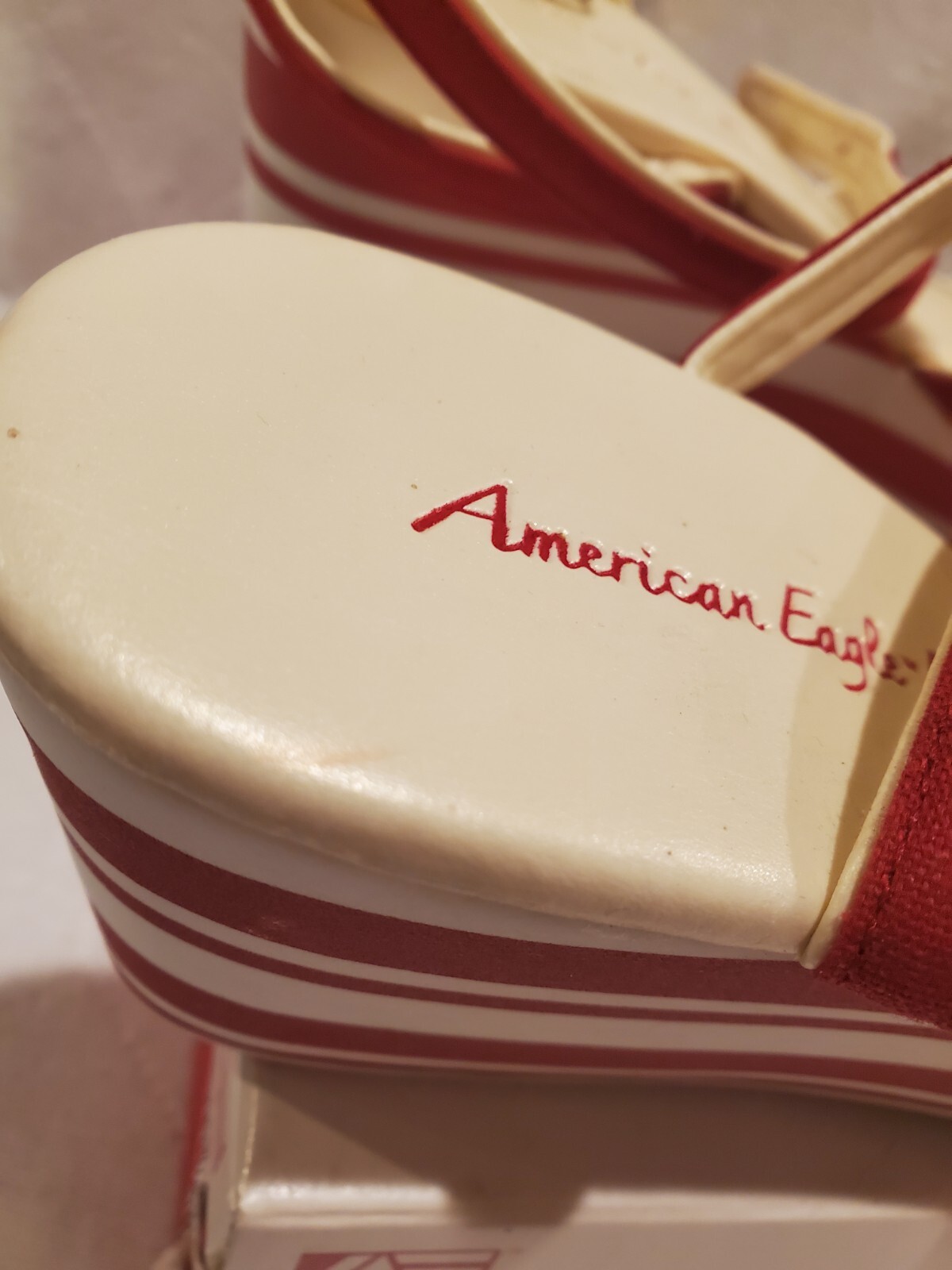 American Eagle Women 8 M Red White Sasha Eva Wedge Heel Stripe Strappy Shoe