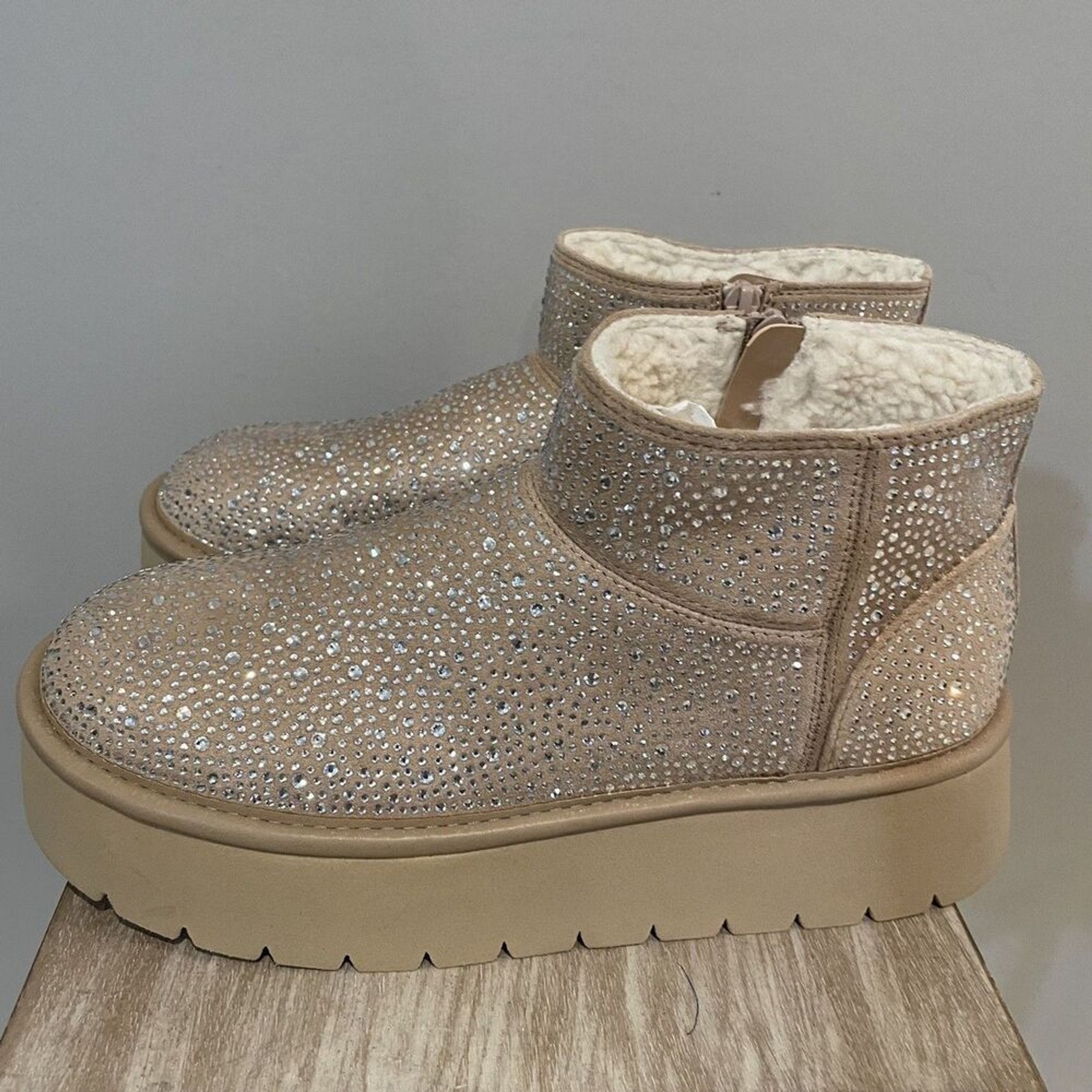 Wild Fable Women’s Size 8 Beige Bling Rhinestone Covered Platform Booties NEW