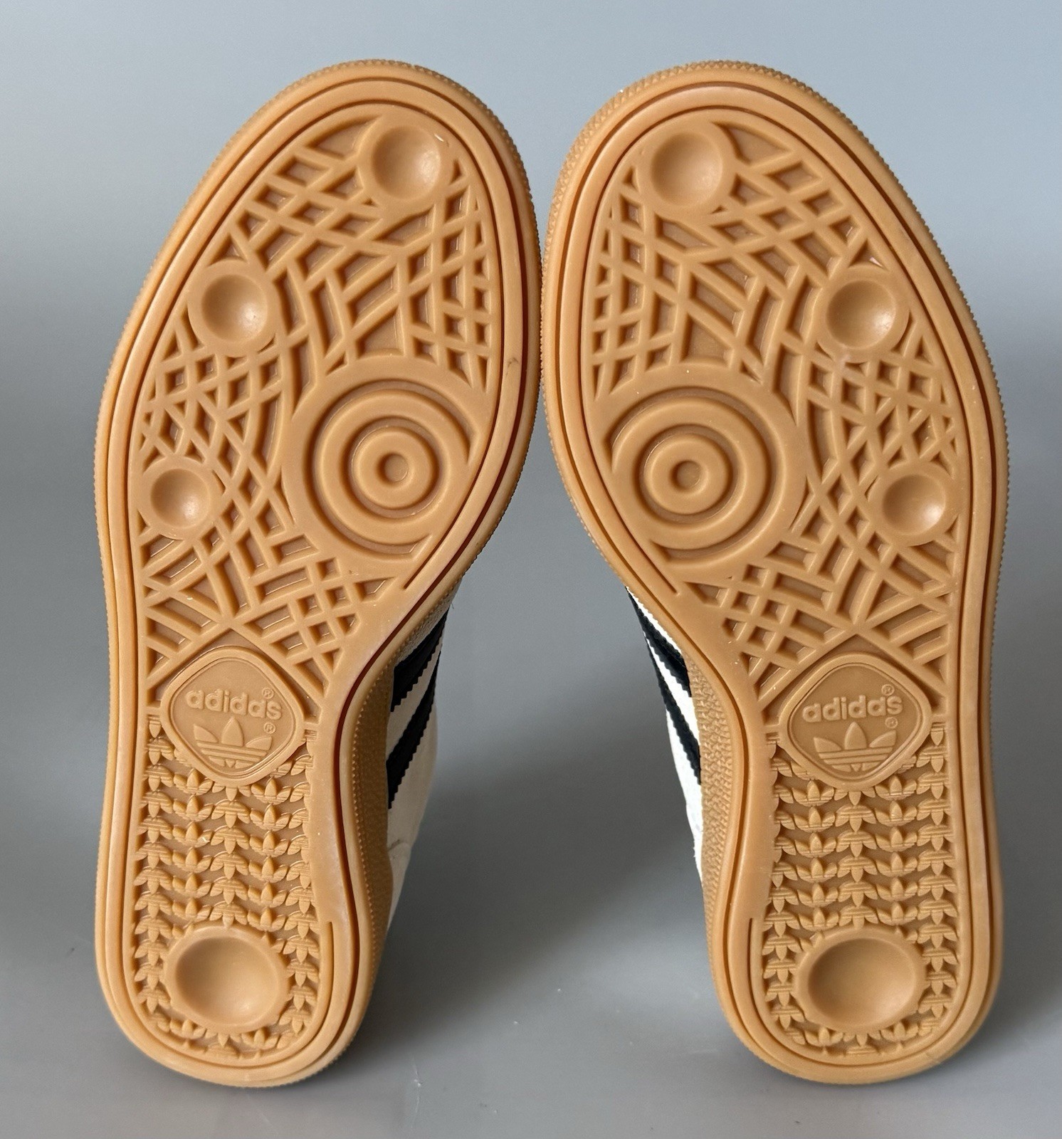 Adidas Handball Spezial J Sneakers Beige/White/Black/Gum — New w/ Box — Women 5