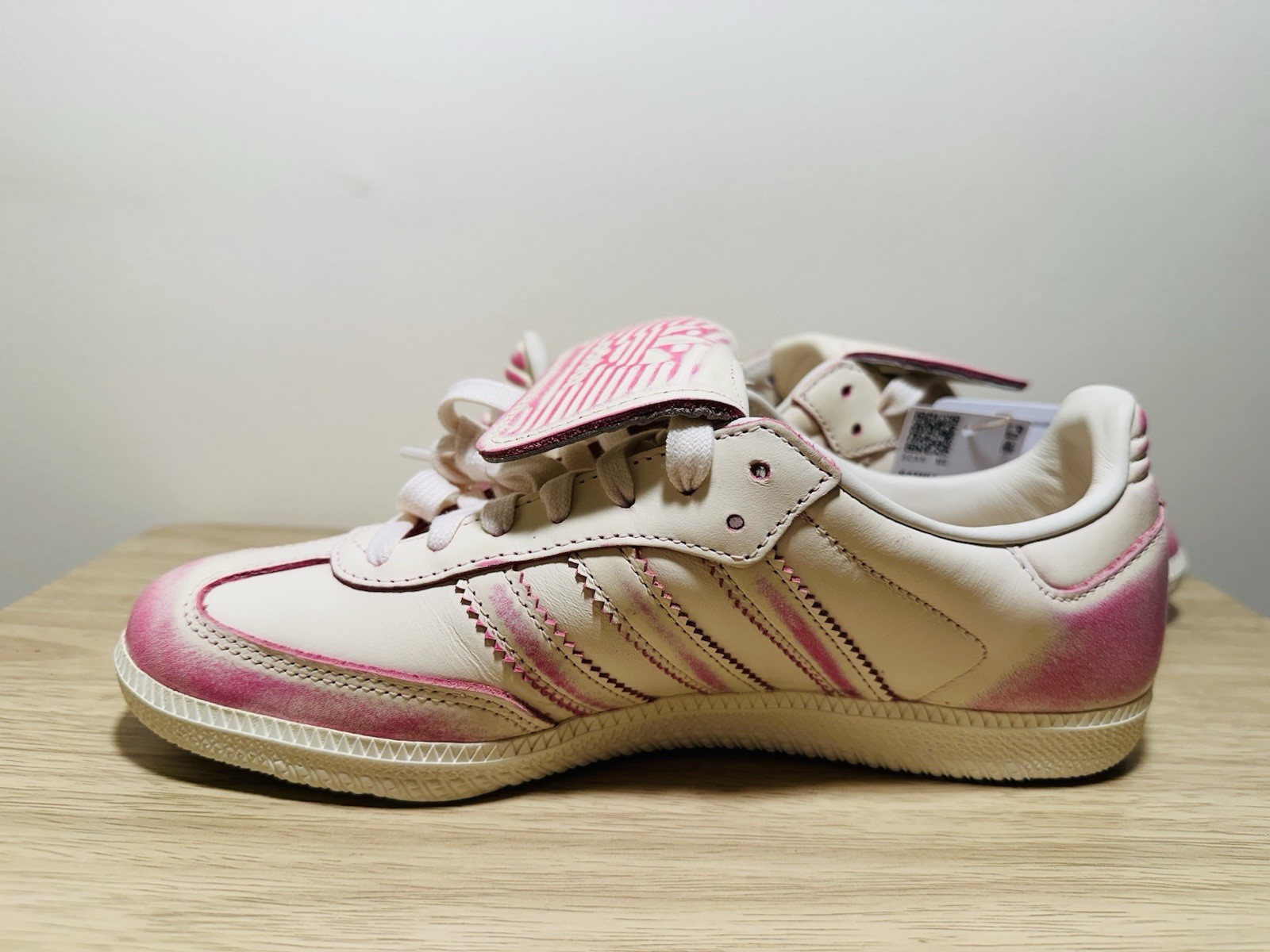 Adidas Originals Samba LT women’s athletic shoes cream pink JR5998 NWOB size 8.5