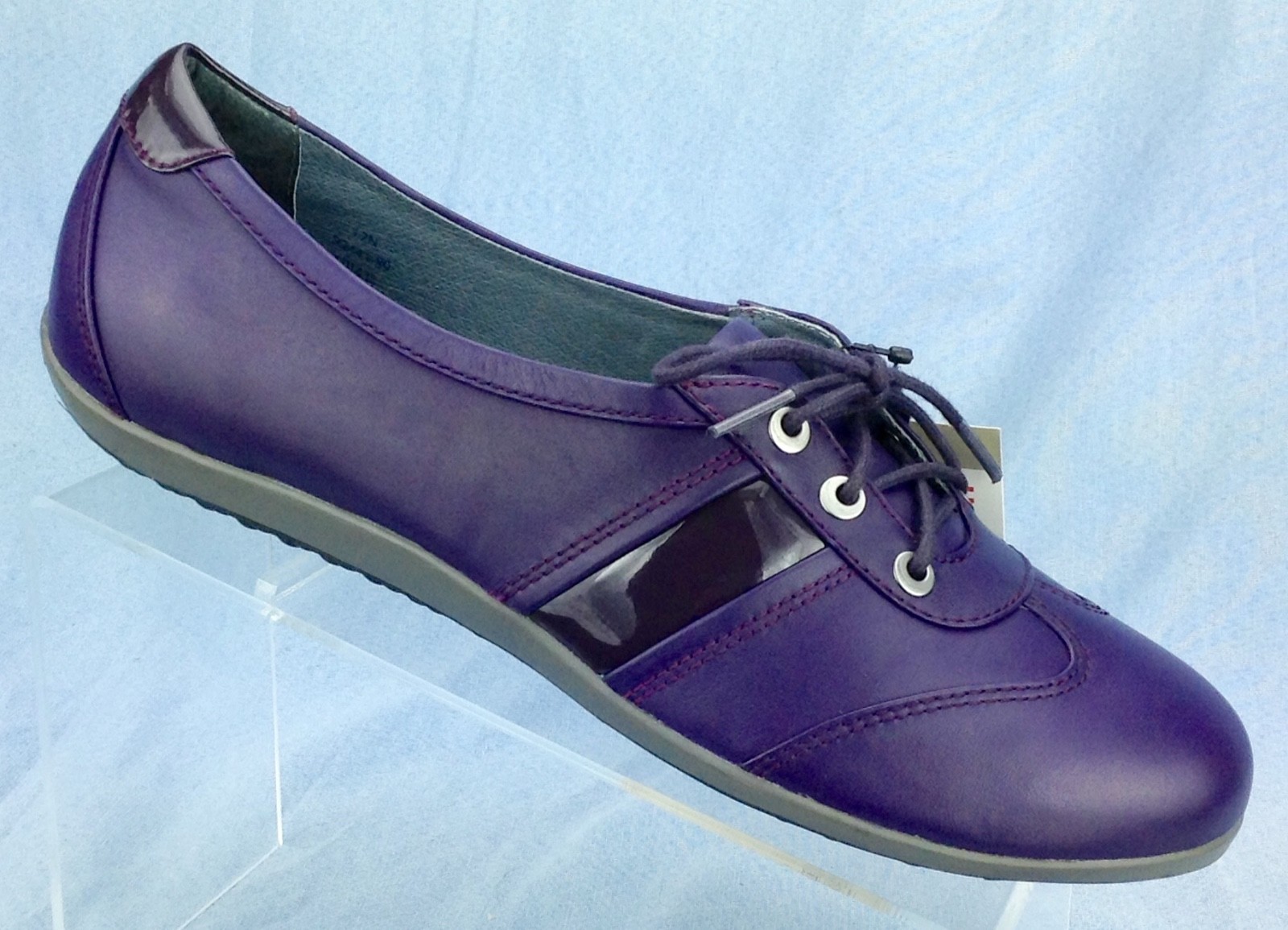 Blondo Mao Purple Leather Fashion Lace Up Oxford Flats Womens Shoes sz 5.5 M