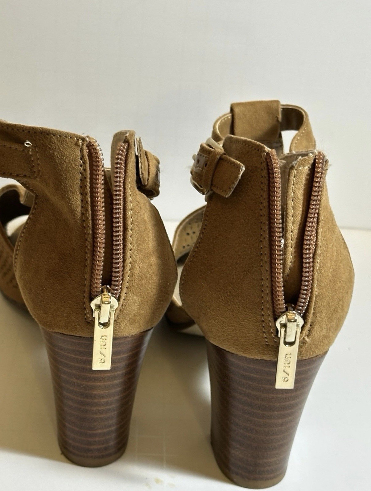 Unisa Tan Perforated Peep Toe Block Heel Sandals Ankle Strap Womens 7M