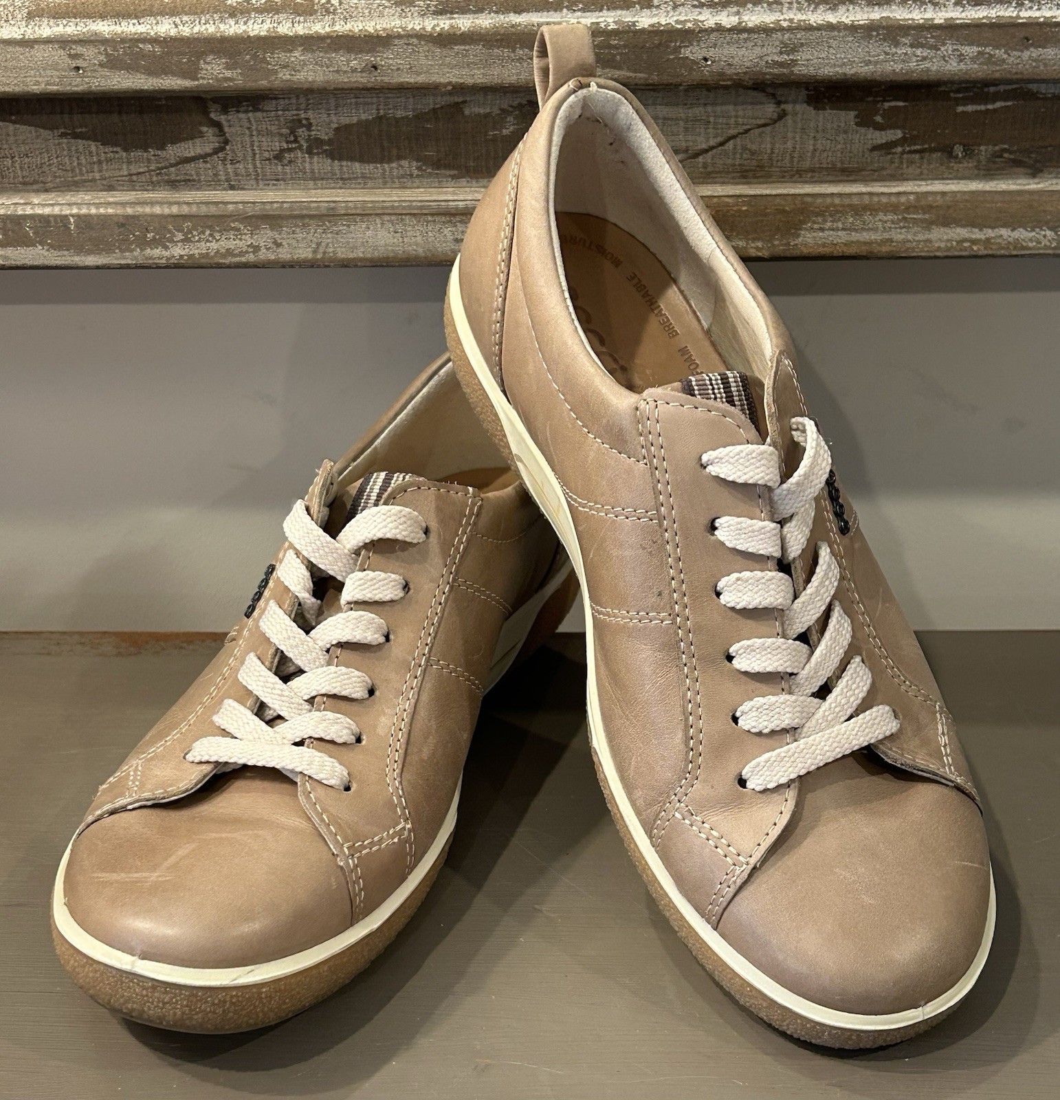 Ecco Shoes Women’s EU 36 US 5-5.5 Tan Brown Leather Breathable Lace Up Sneaker