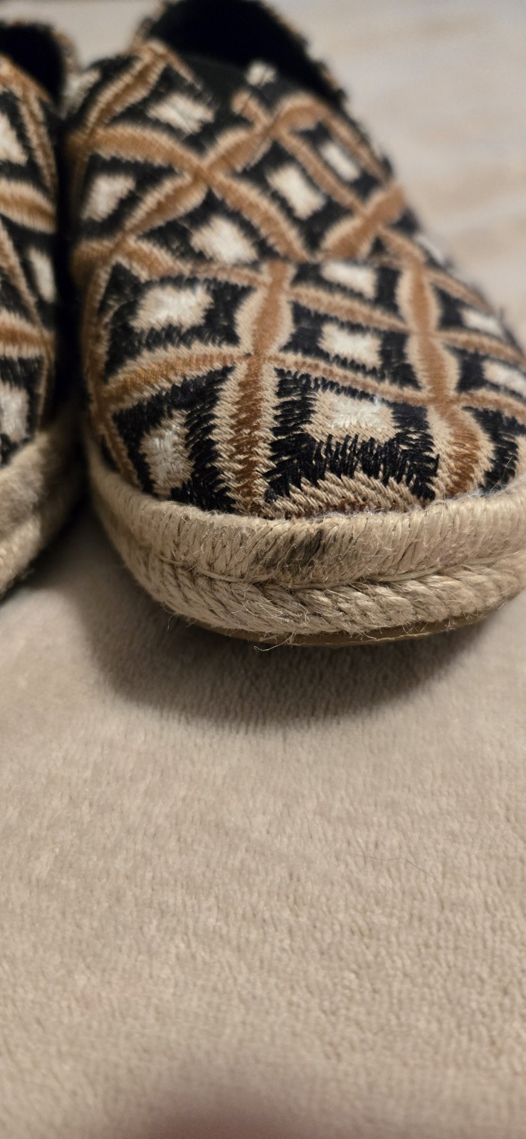TOMS Black Geo Woven Alpargata Rope 2.0 Espadrille Slip On Shoes Women’s Size 9