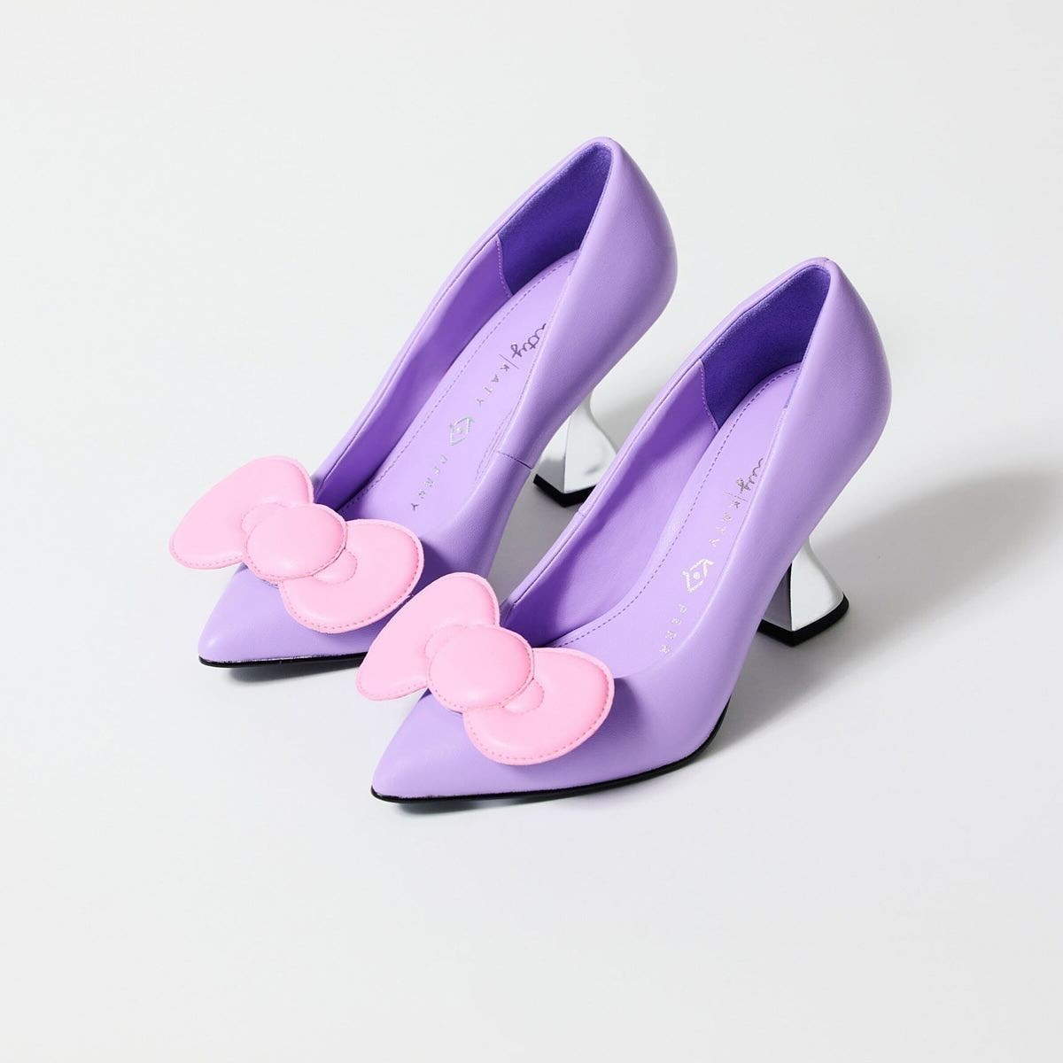 Hello Kitty x Katy Perry Sanrio Purple and Pink Pump Heels Size 6.5M NIB