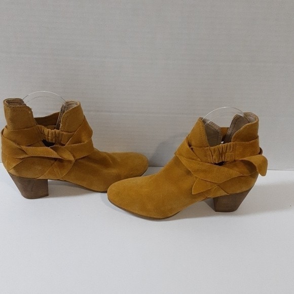 Diba women block ankle boots leather suede 7.5us boho casual mustard Festival
