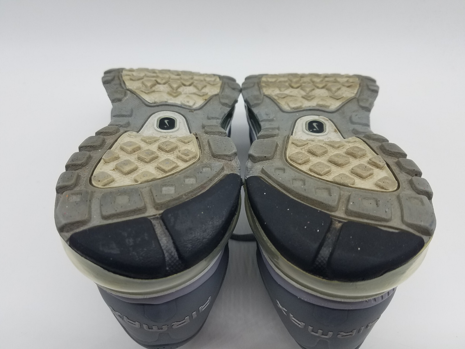 Nike Air Max 2014 Women’s Size 7.5 Running Shoes Gray