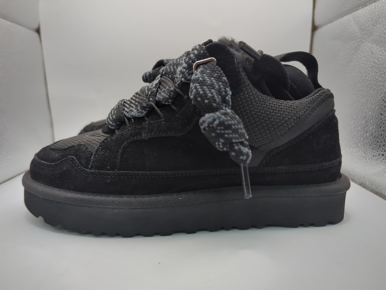 New UGG Lo Lowmel Suede Womens Trainers Size 6