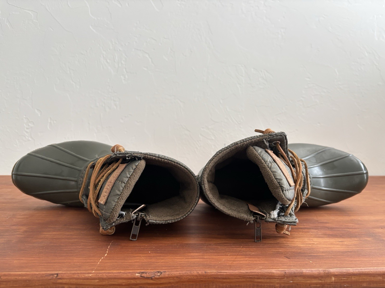 Sperry Topsider Women’s Size 7 Saltwater Duck Boots Olive Waterproof STS80753