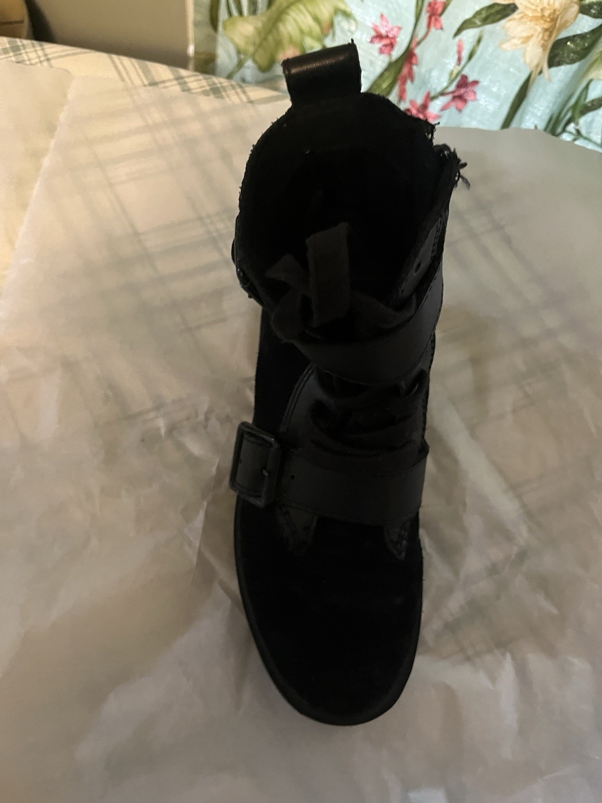 UGG Women’s Black Suede Ankle Boots Size 7 Medium B M New No Box