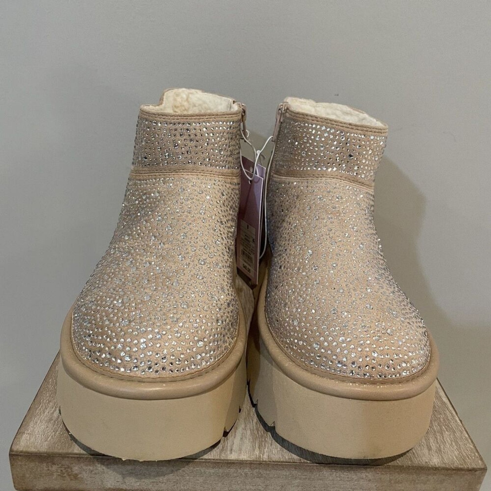 Wild Fable Women’s Size 8 Beige Bling Rhinestone Covered Platform Booties NEW