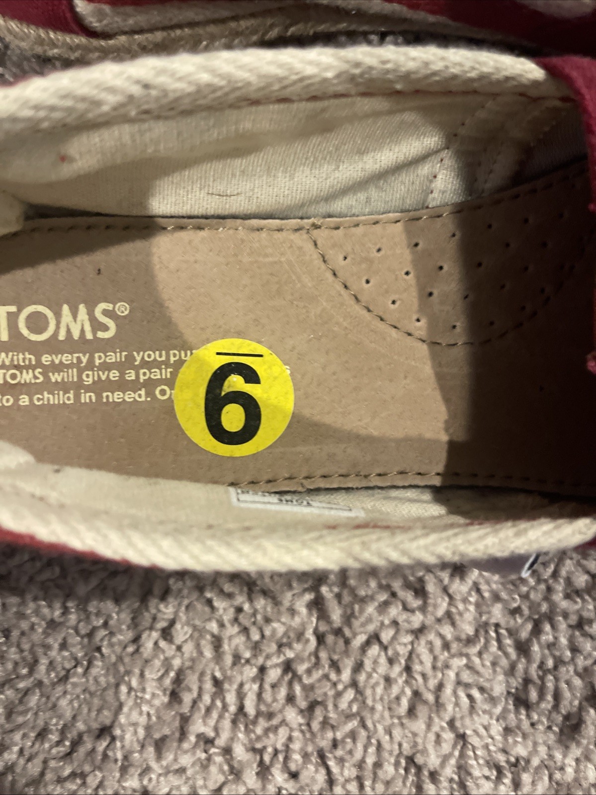 TOMS Classic Women’s Size 9 M Red Canvas Casual Comfort Flats Slip On Shoes