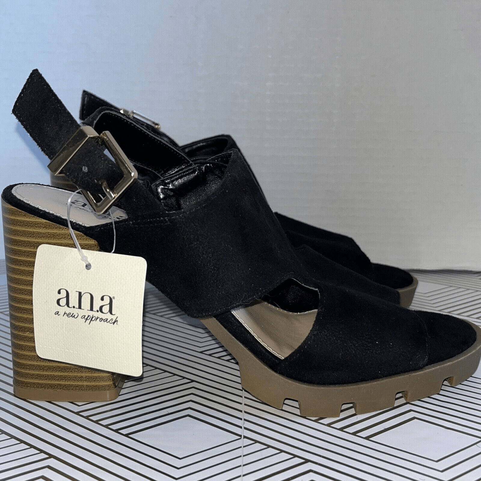 Ana Daly Heel Sandals Size 8 M Black Faux Suede Open Toe Buckle Chunky Y2K