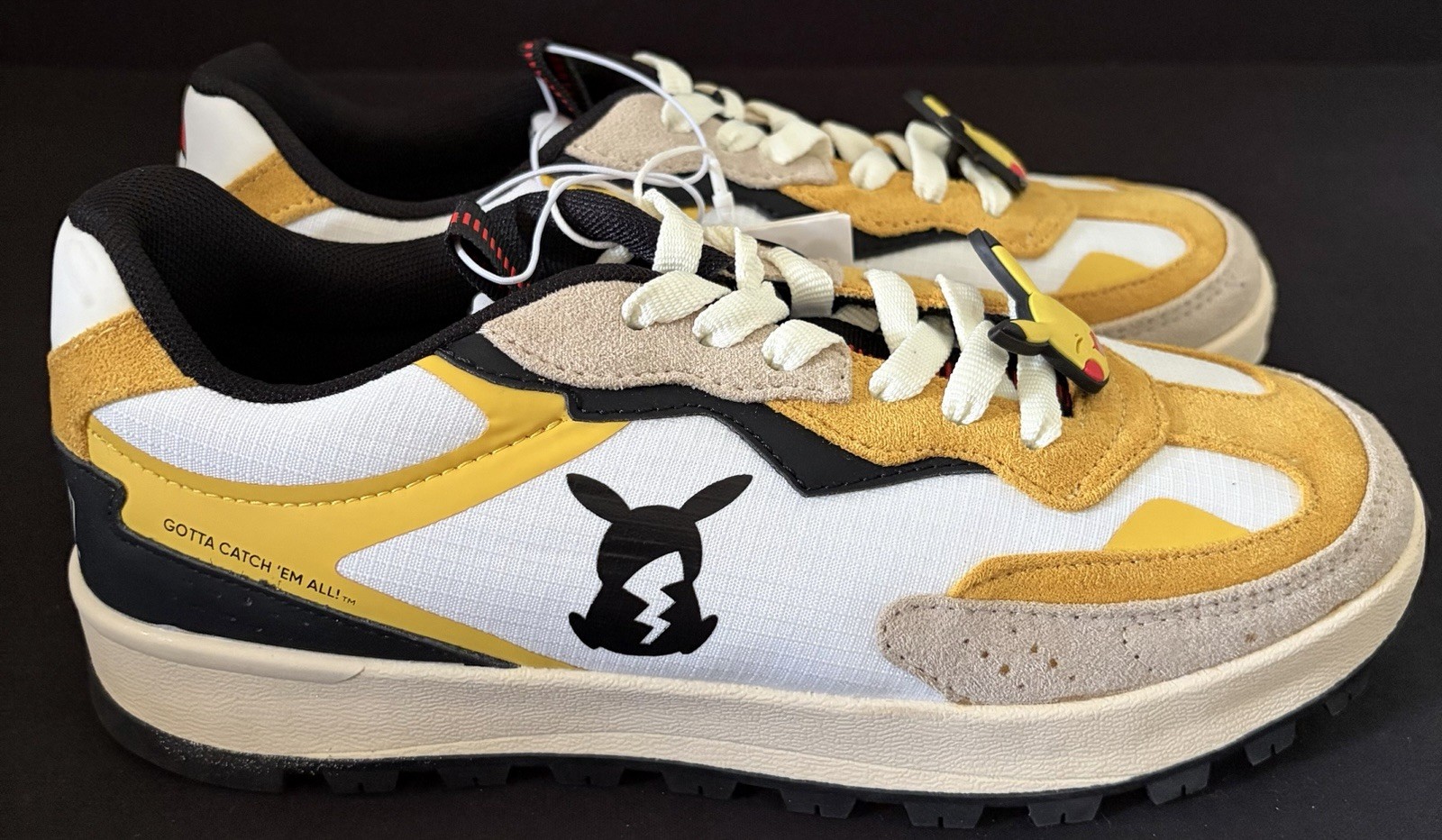 POKÉMON PIKACHU Sports Sneakers ZARA Sz 37EU Women 6.5us New Unisex Shoes Japan