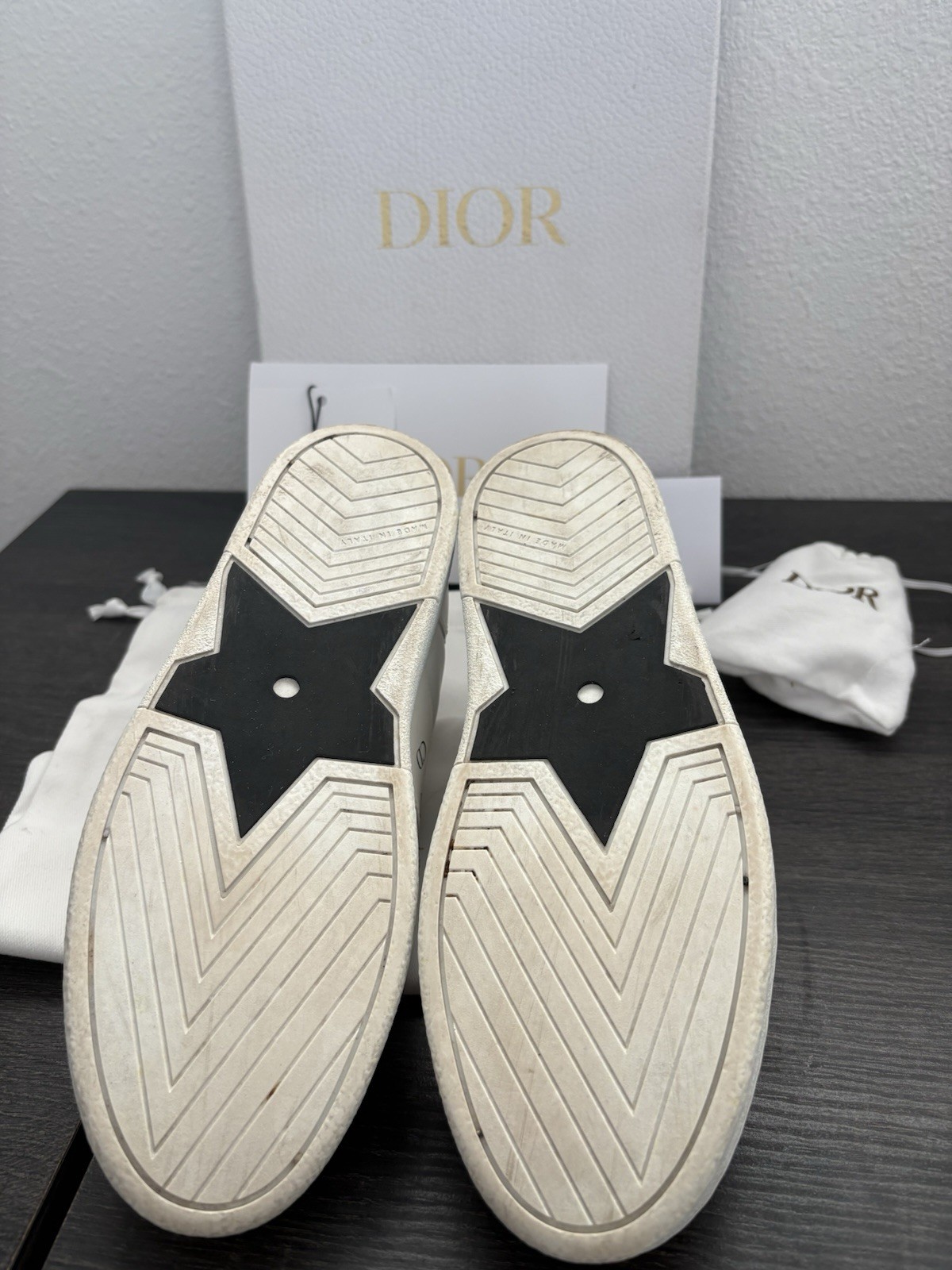 Authentic Dior White/Black Low Top Lace-Up Logo Sneakers Casual Athletic
