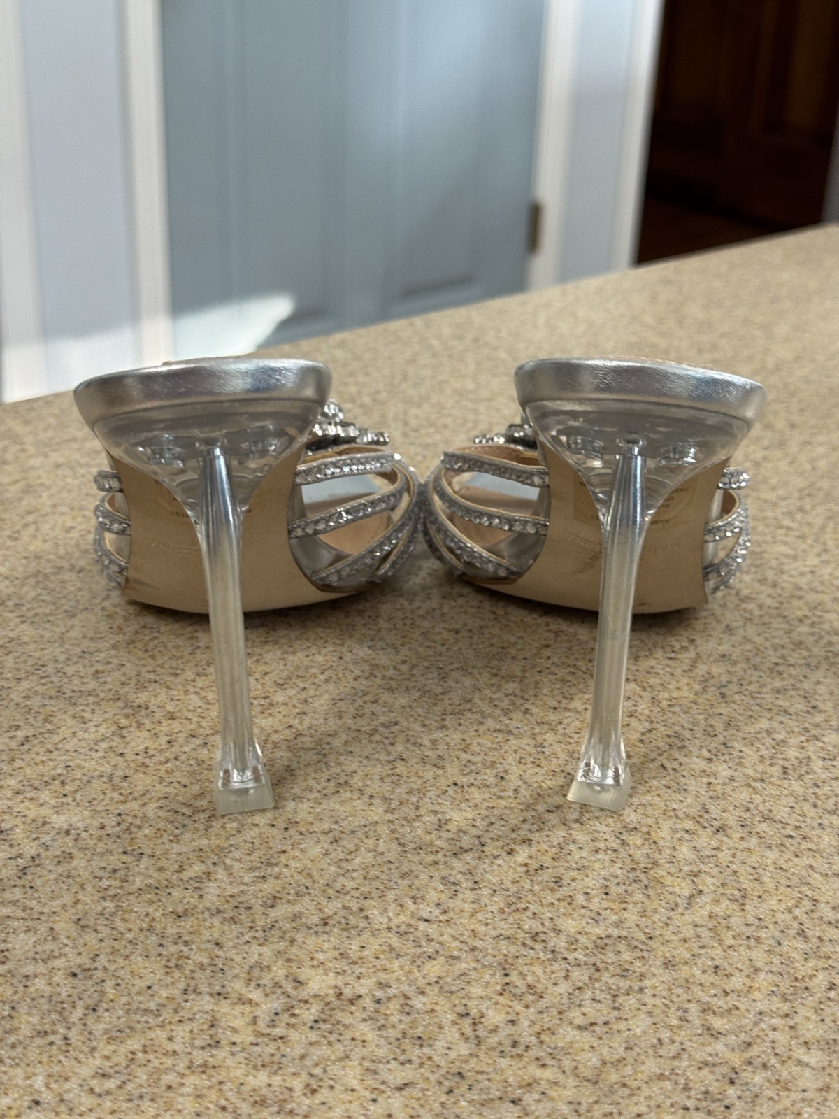 Steve Madden Silver Rhinestone Glass Bling Slip On Sandals 6 Clear Lucite Heels