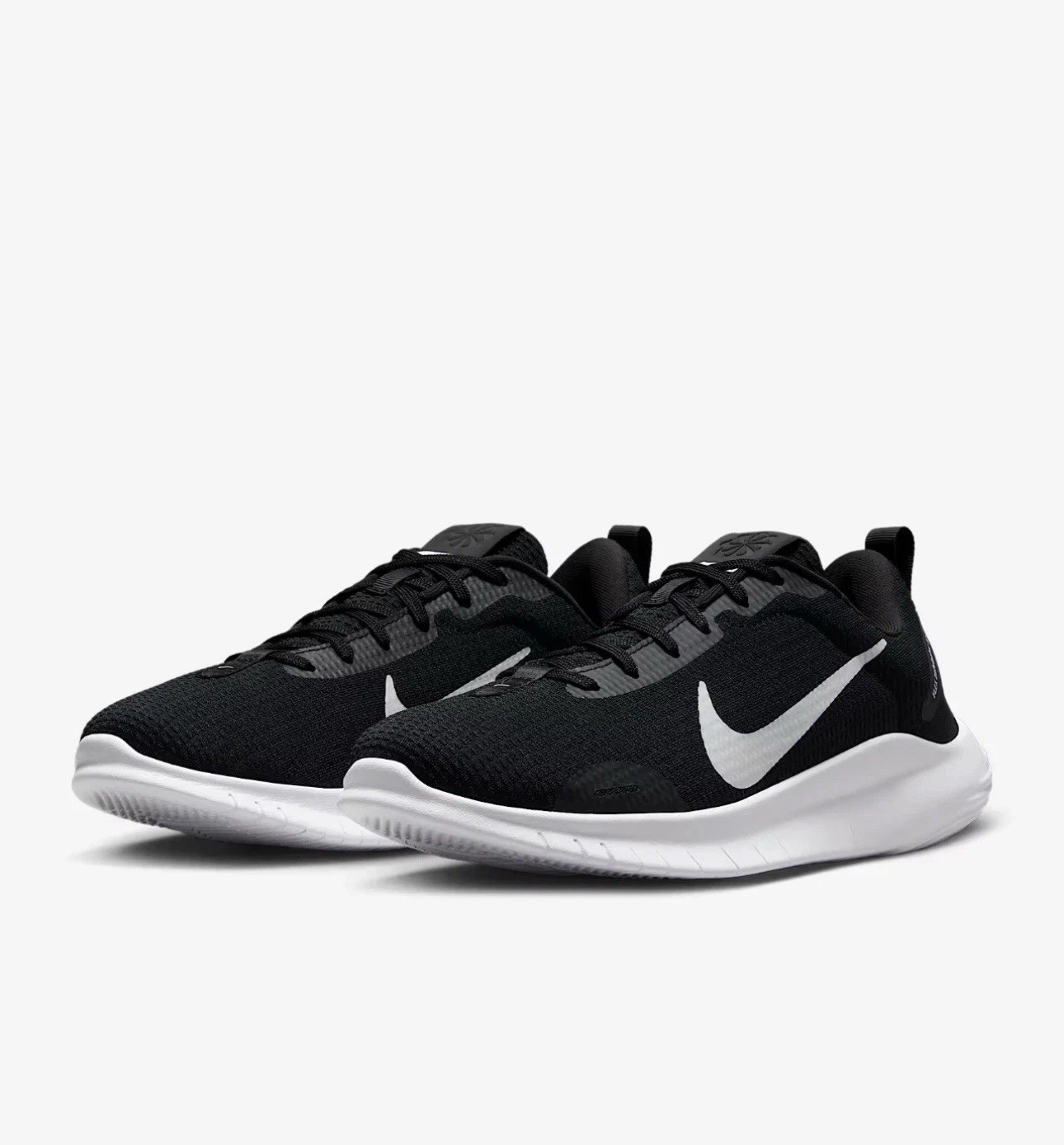 Womens Size 6 Nike FLEX EXPERIENCE RUN BLACK WHITE DV0746-004