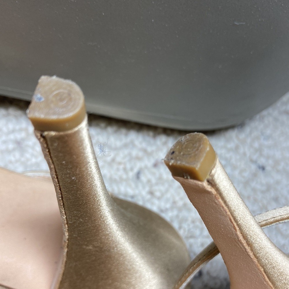 Alberta Ferretti Size 10.5 Italian Made Strappy Spring Sandals Gold Leather 41