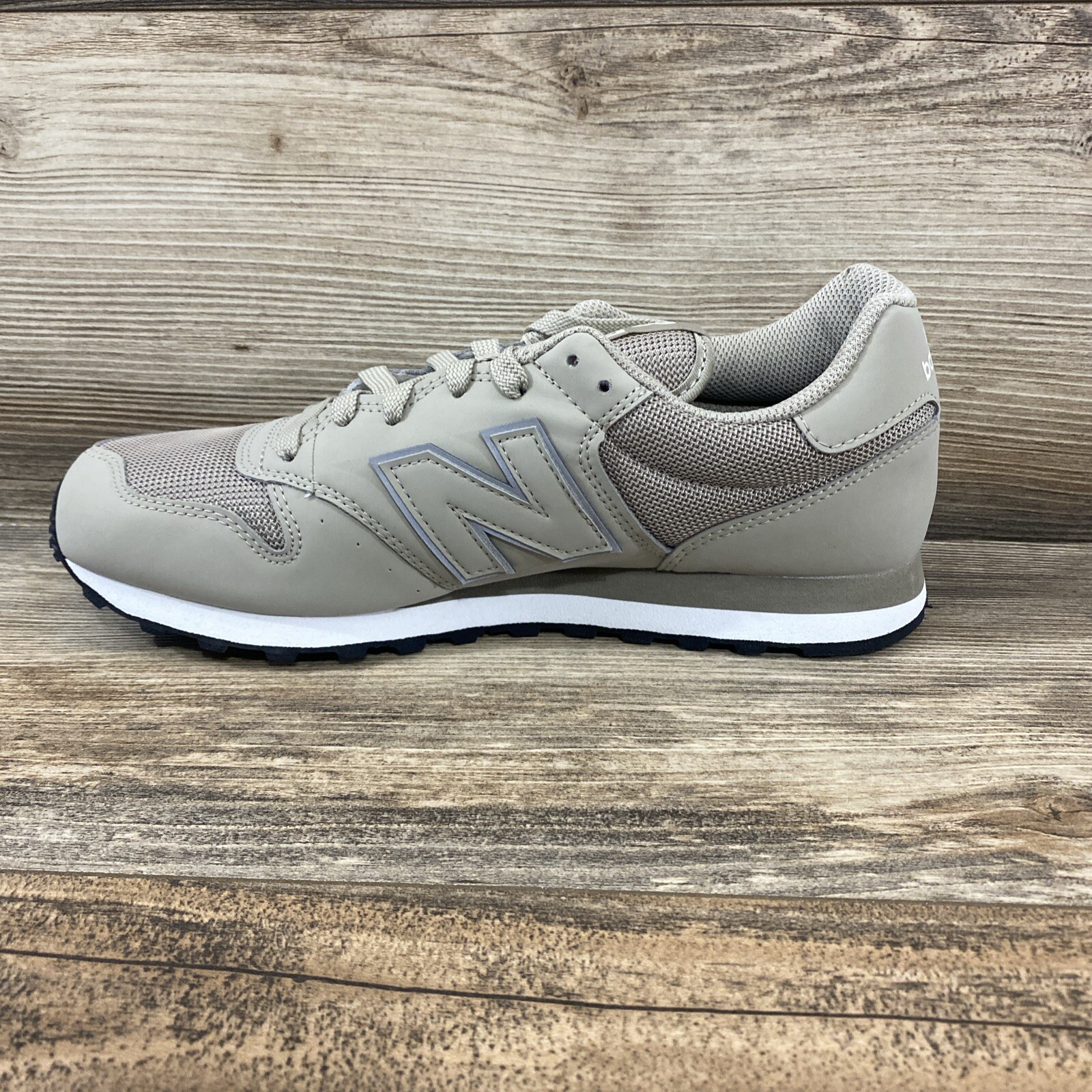 New Balance 500 Athletic Shoes GM500TRY Men’s Size 8. D / Women’s Size 9.5.