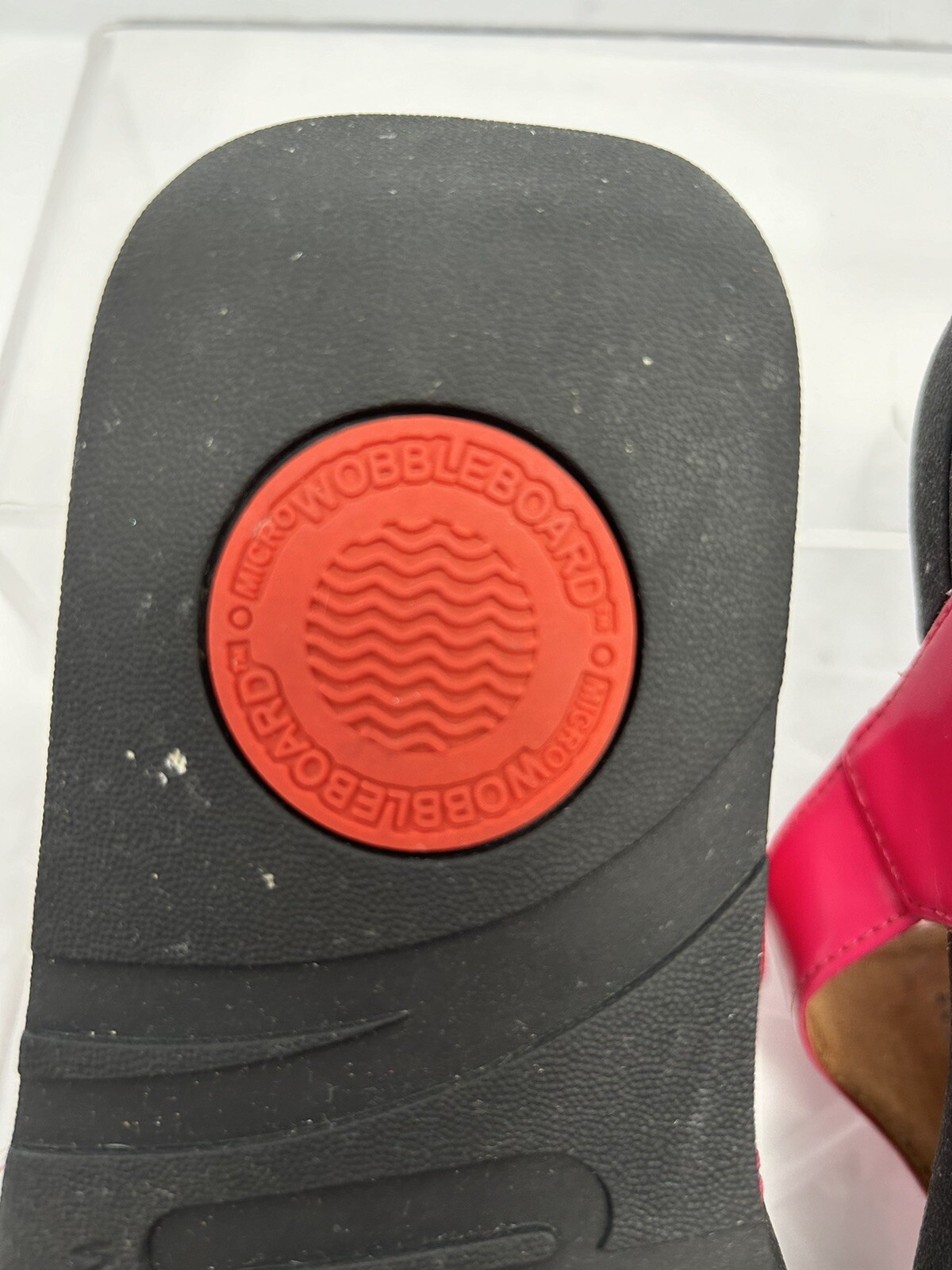 fitflop Womens Thong Sandals Size 5 Pink Patent Buckle Slip on #B