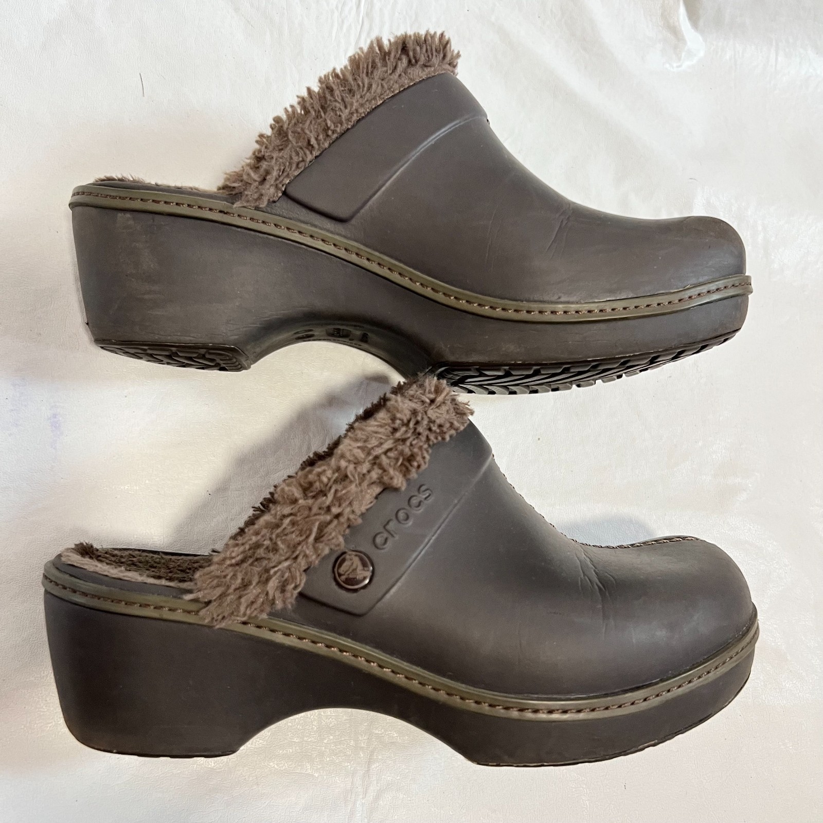 Crocs Cobbler Eva Lined Clog Mule womens 9 brown furry lining block high heel