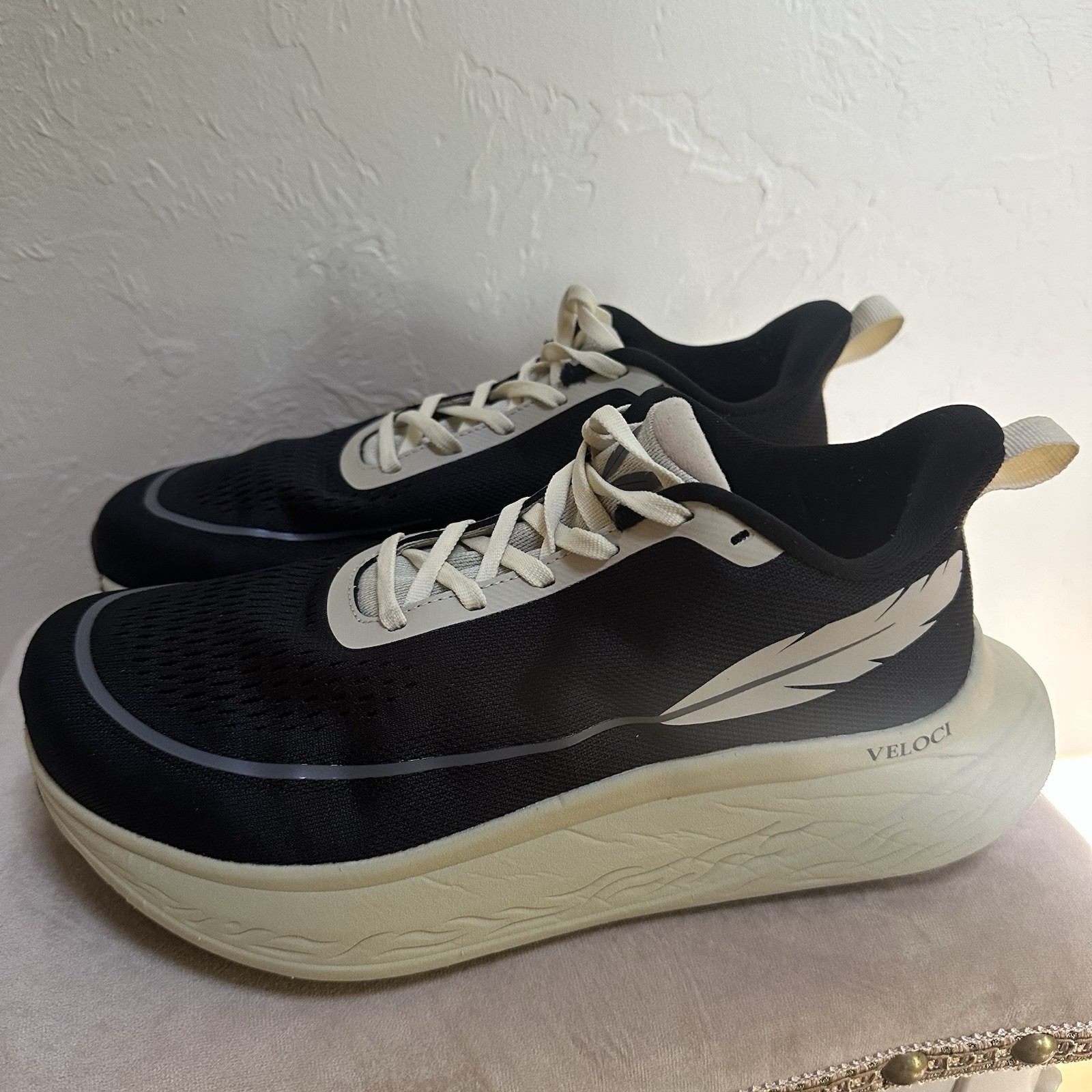 Veloci Ascent Black Comfort Running Shoes | Wide Toe | Unisex Women 9 | Men 7 .5
