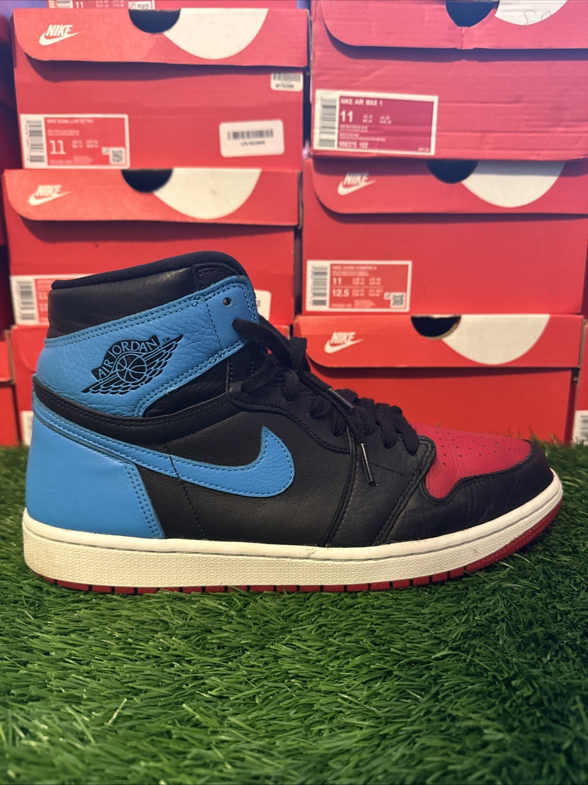 Size M 11 / W 12.5 – Jordan 1 High OG UNC To Chicago 2020