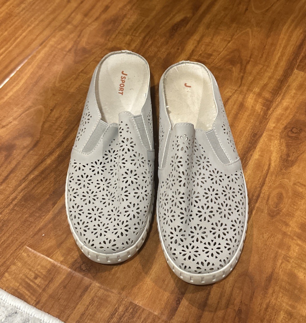 Jsport Floral Cut Out Slide Slip On Contoured Lightweight Gray Size 9 M