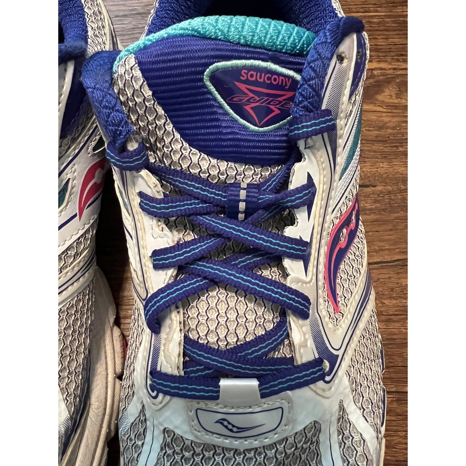 Saucony Guide Women’s Size US 10.5 UK 8.5Narrow Sneakers Power/Grid 8 mm Offset