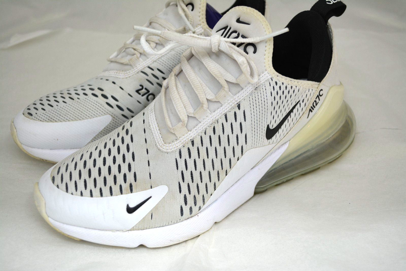 Womens NIKE AIR MAX 270 White Running Comfort Shoes Size 8.5