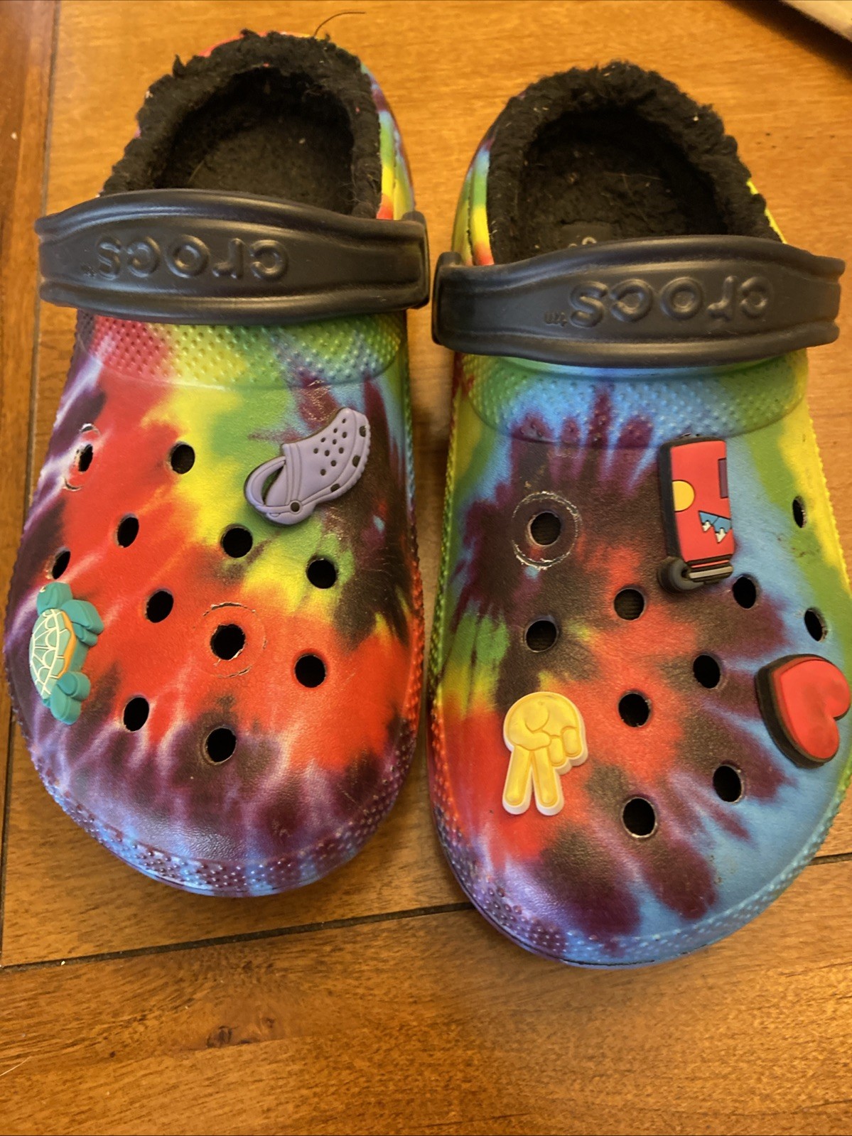 Crocs Classic Baya Lined Men’s 5 / Women’s 7 Tie Dye Graphic Clog
