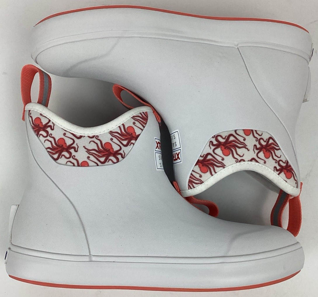 XTRATUF Women’s Salmon Sisters 6″ Neoprene Ankle Deck Boots White Size 5 M