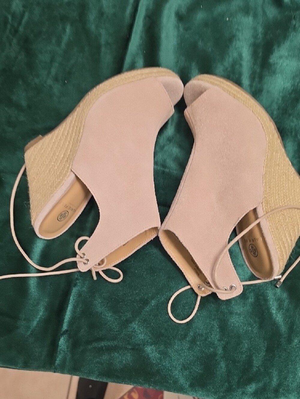 Laurie Felt Suede Lace-Back Peep-Toe Wedge Espadrille – Size – 8.5